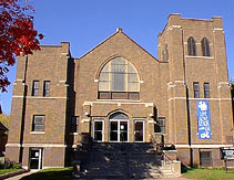 Holy Triune Lutheran photo